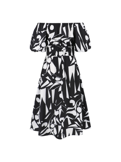 Classic Vintage Dress with a Flattering Fit