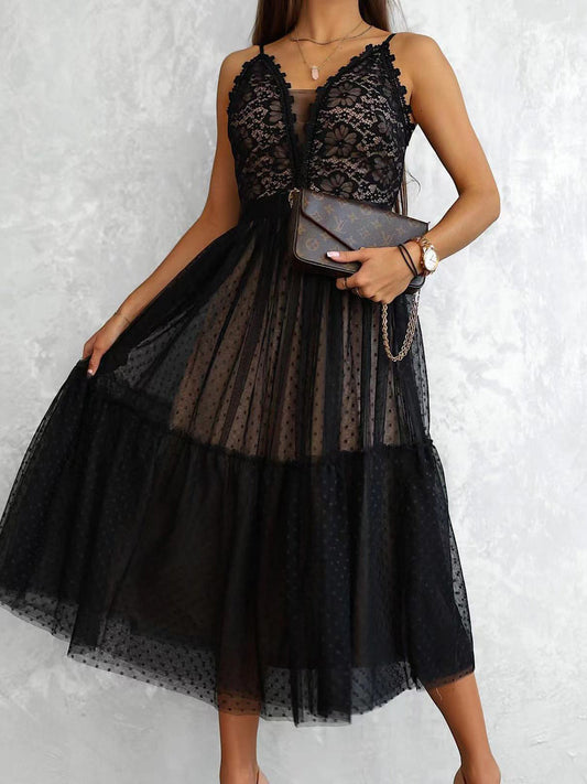 Classic Vintage Dress with a Flattering Fit