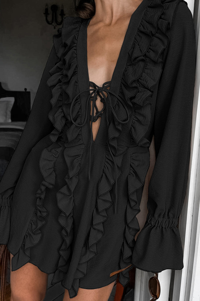 Beautifully Finished Dress in a Timeless Design
