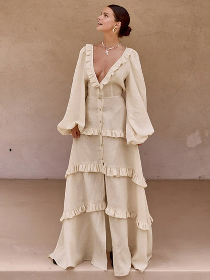 Gracefully Styled Dress for Any Occasion