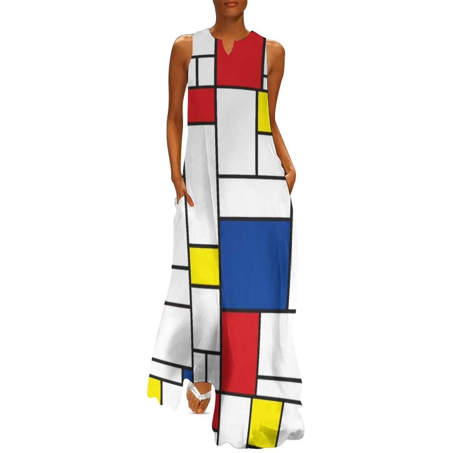 Sophisticated Dress with a Clean Classic Look