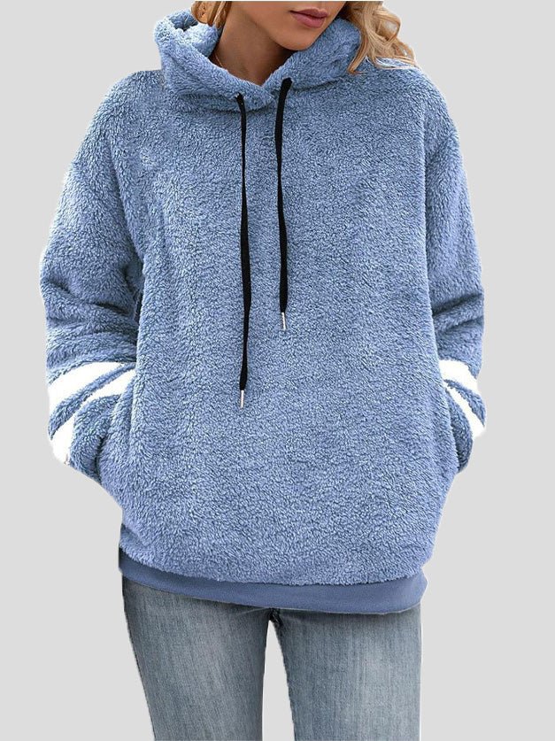 Effortlessly Elegant Garment with a Timeless Design