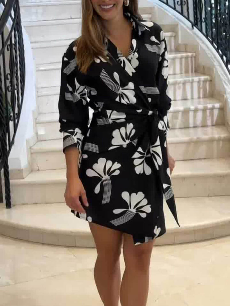 Sophisticated Dress with a Clean Classic Look