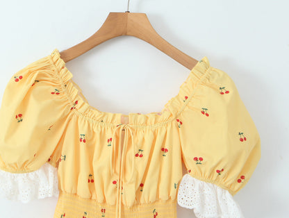 Beautifully Crafted Dress in a Classic Style