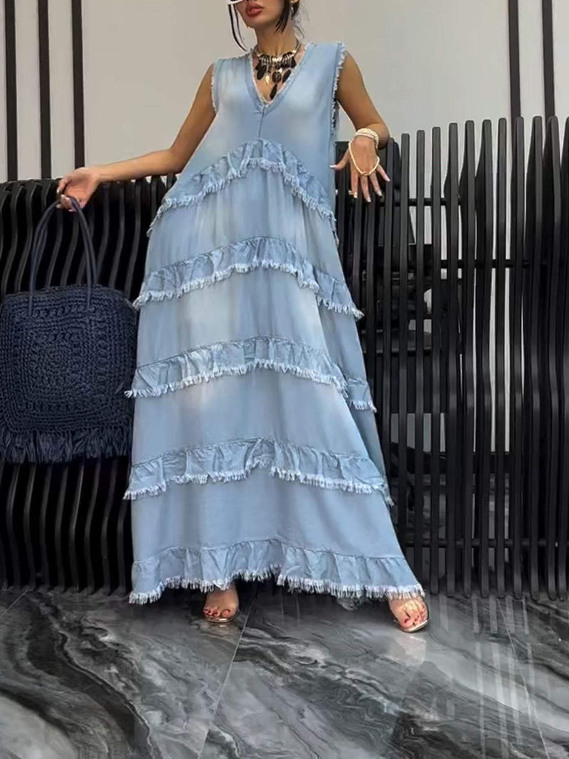 Beautifully Crafted Dress in a Classic Style