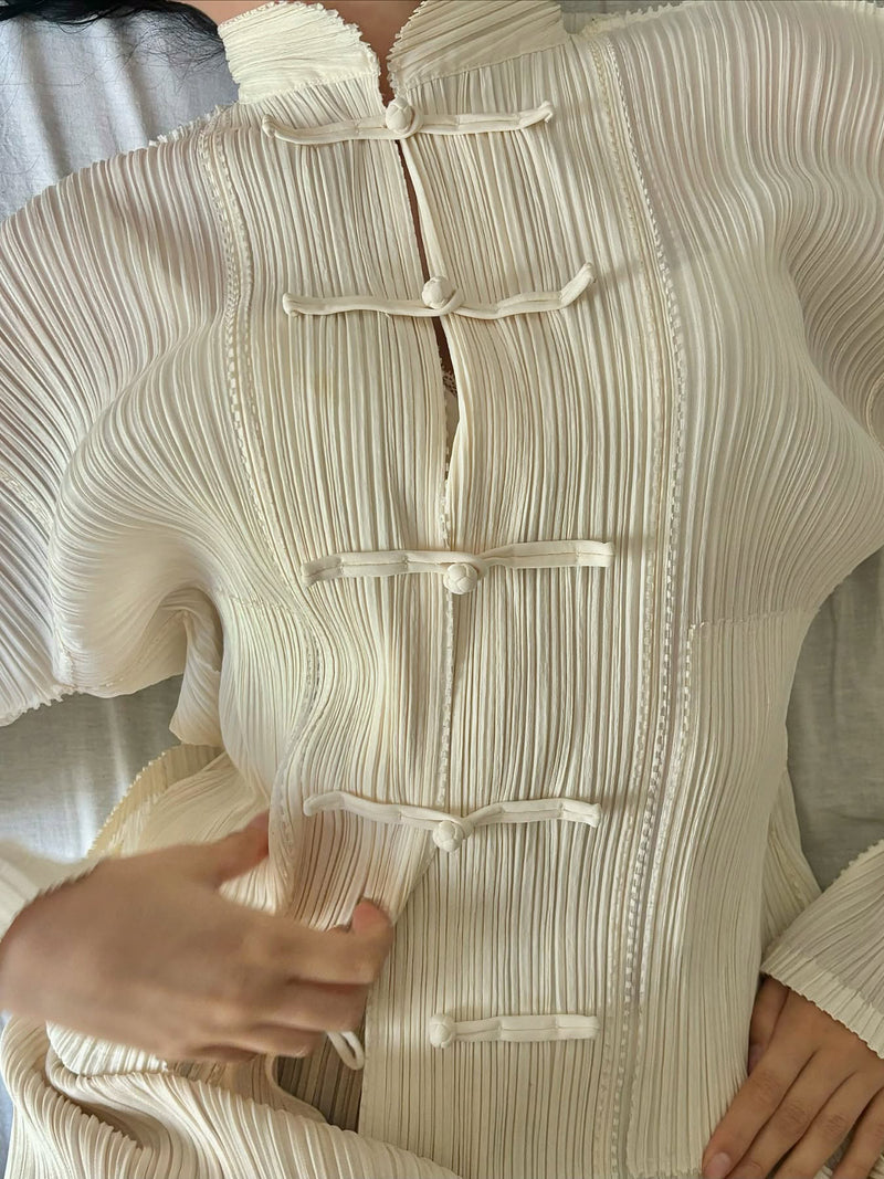 Beautifully Finished Pants in a Timeless Design
