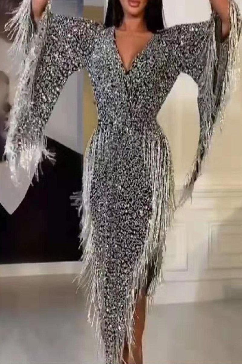 Gracefully Styled Dress for Any Occasion