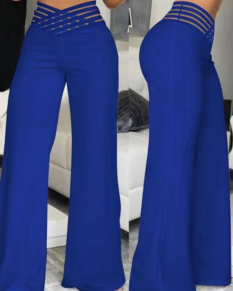 Well Tailored Pants with a Graceful Silhouette