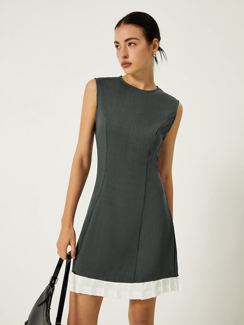 Effortlessly Elegant Dress with a Timeless Design