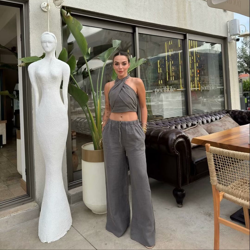 Elegantly Styled Pants for Everyday Wear