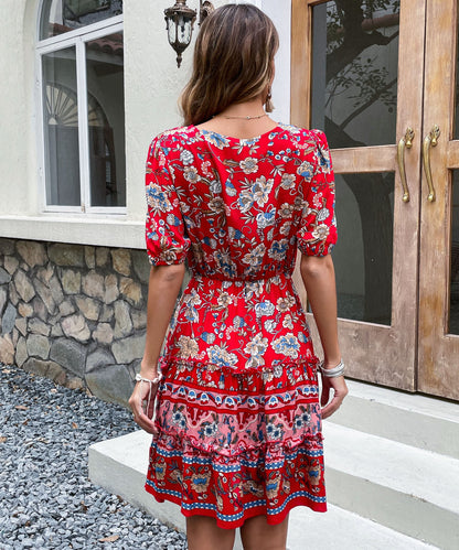 Classic Vintage Dress with a Flattering Fit