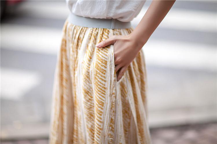 A Vintage Style Pants with Delicate Timeless Details