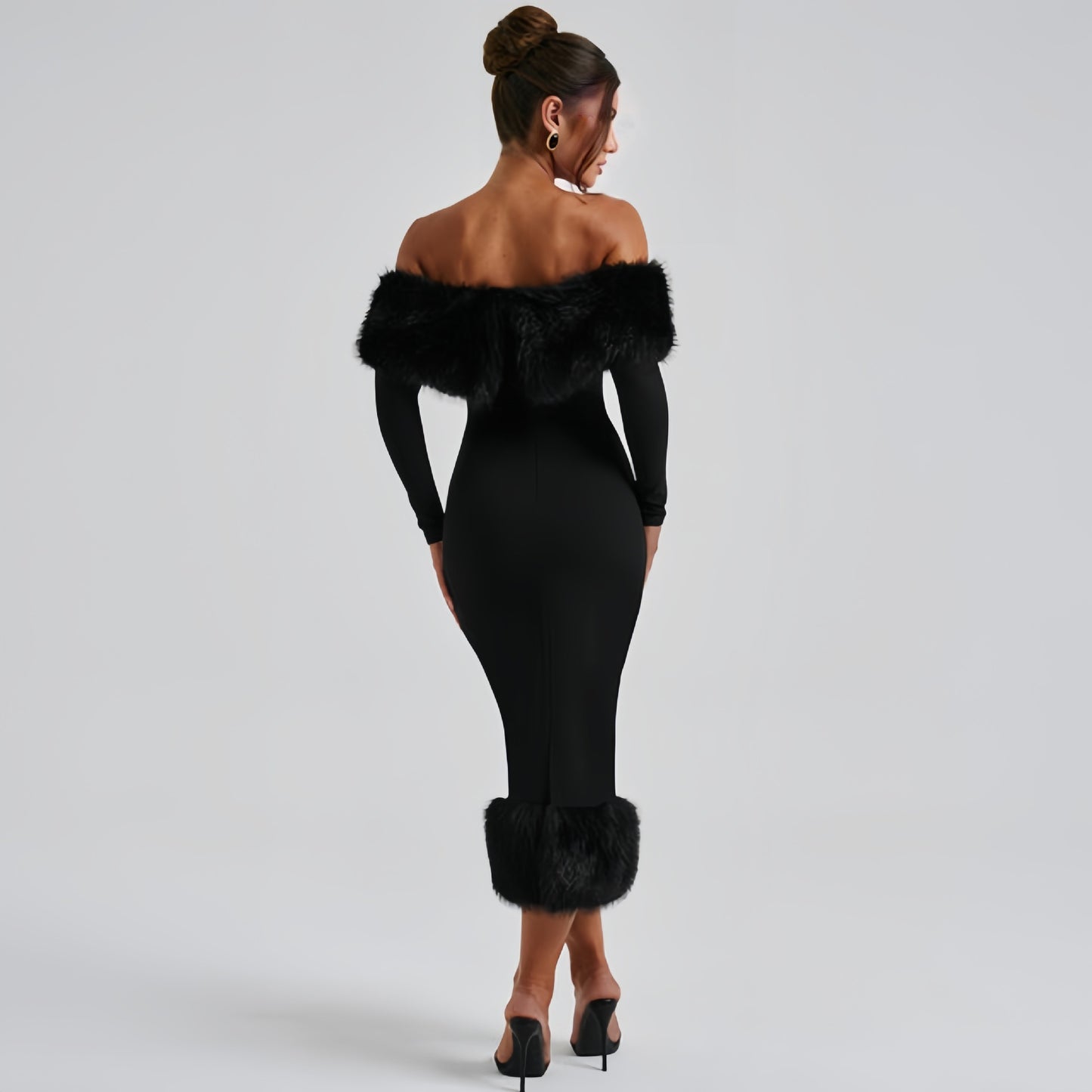 Gracefully Styled Dress for Any Occasion