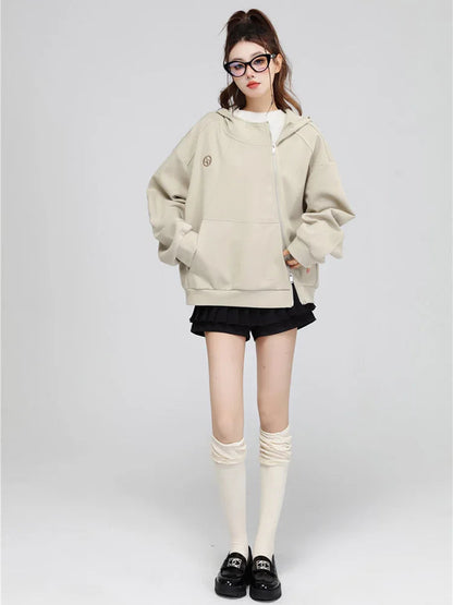 Effortlessly Elegant Garment with a Timeless Design