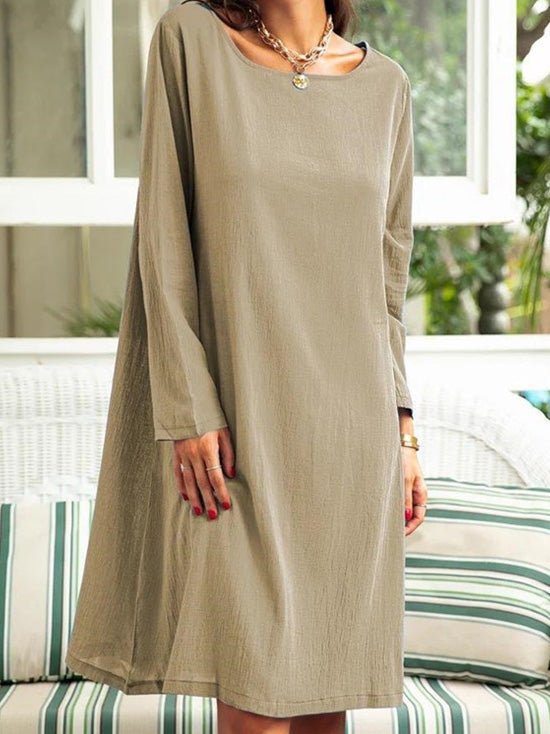 Effortlessly Elegant Dress with a Timeless Design