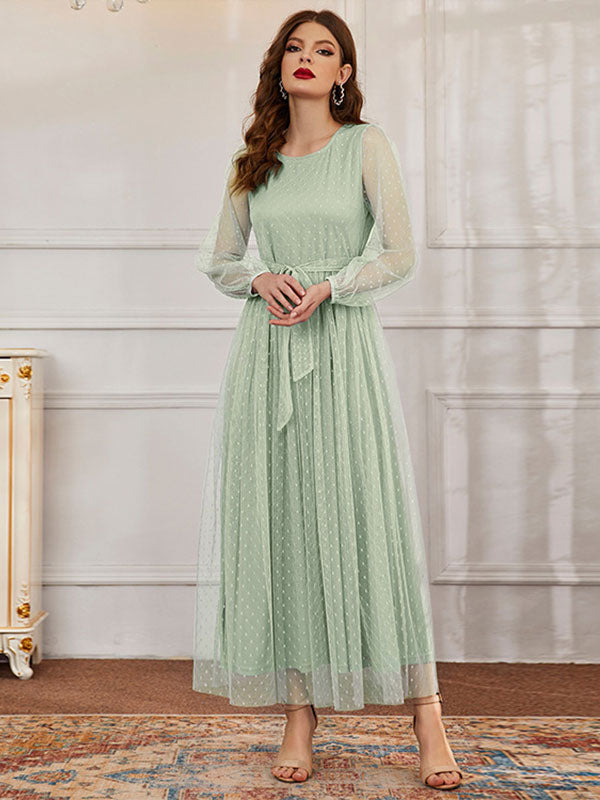 Polished Dress with an Effortless Classic Look