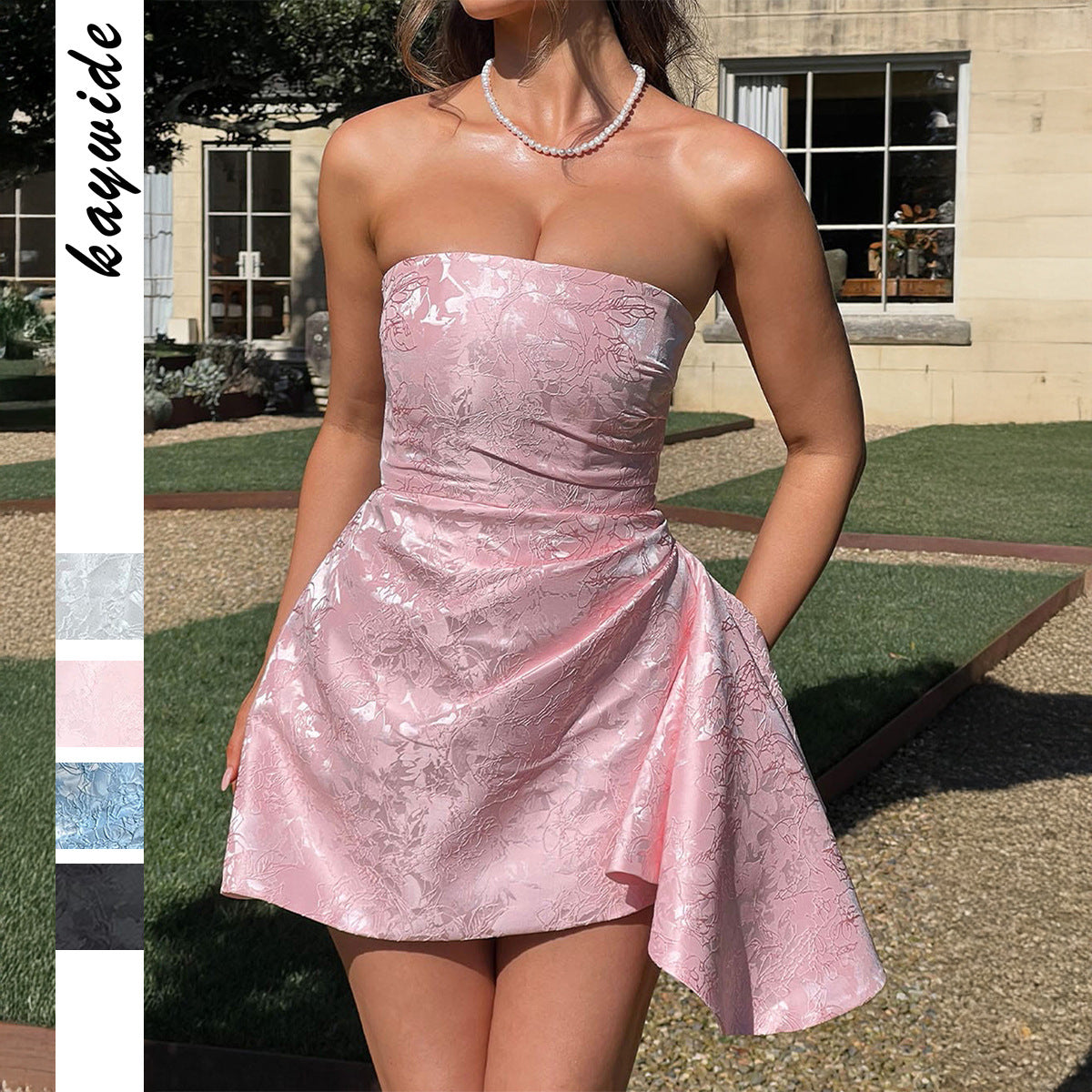 Classic Vintage Dress with a Flattering Fit