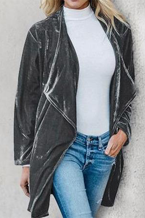 Polished Garment with an Effortless Classic Look