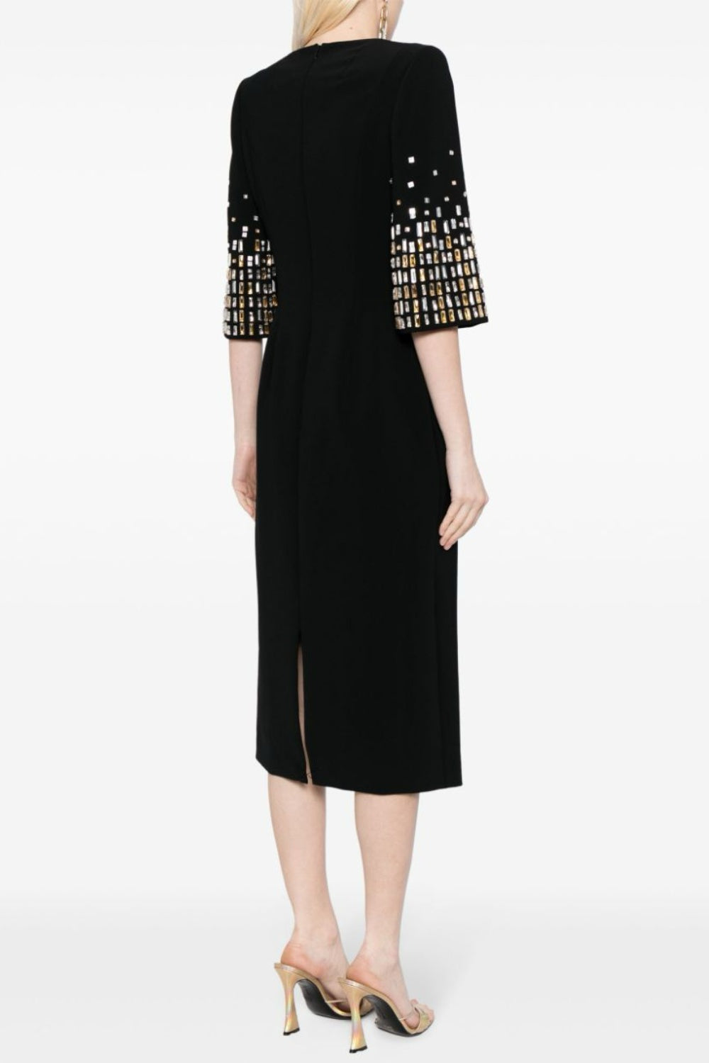 Sophisticated Dress with a Clean Classic Look