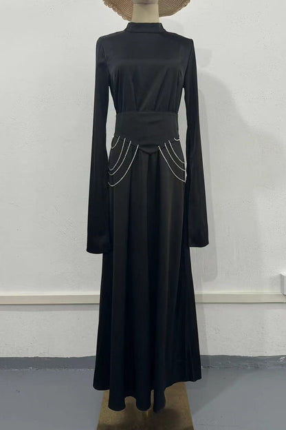 Polished Dress with an Effortless Classic Look