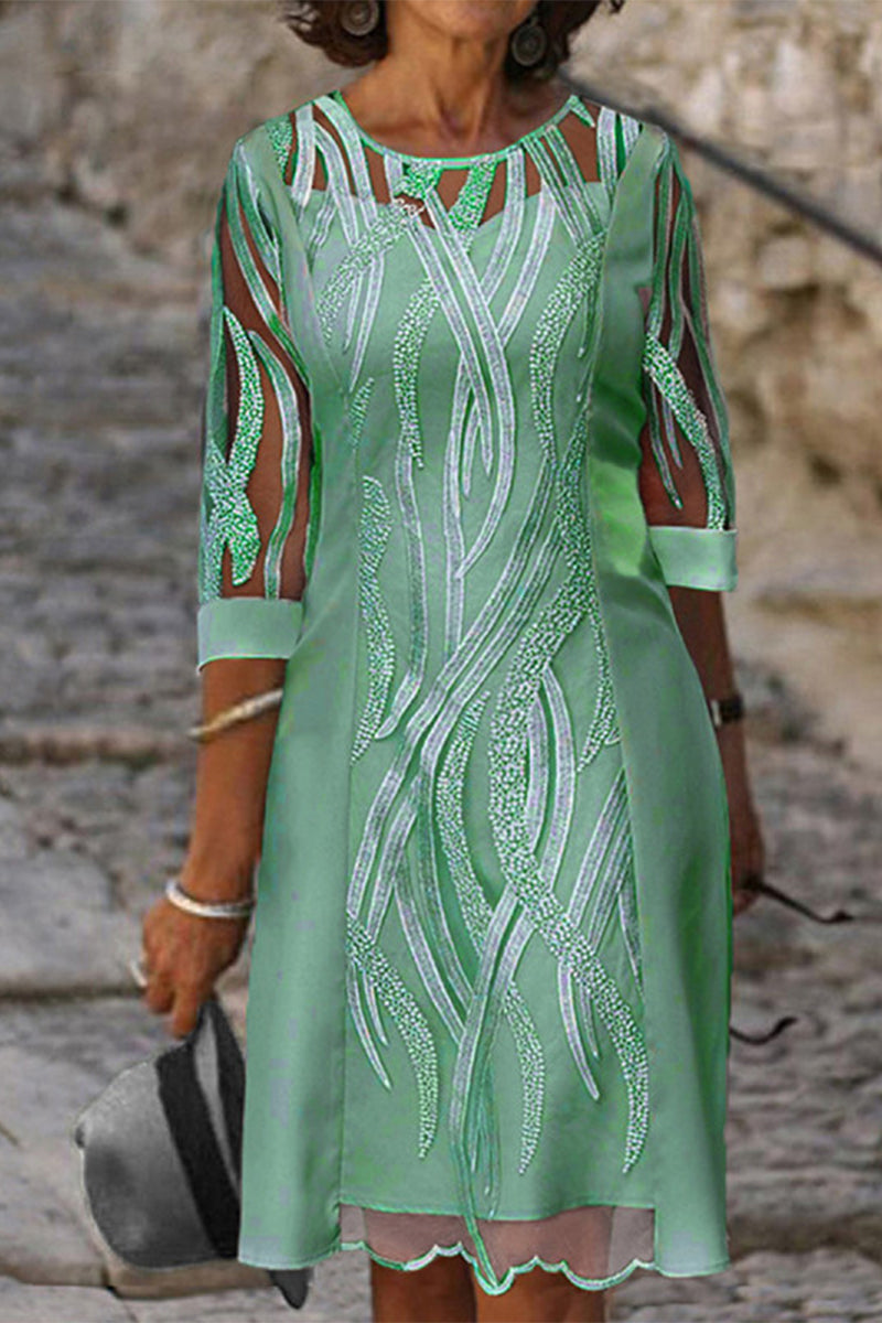 Beautifully Crafted Dress in a Classic Style