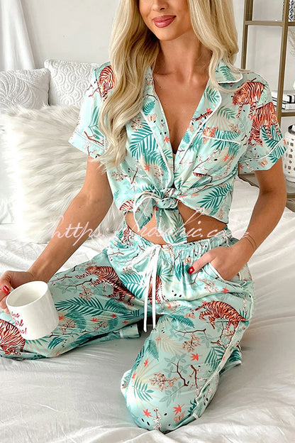A Vintage Style Pants with Delicate Timeless Details