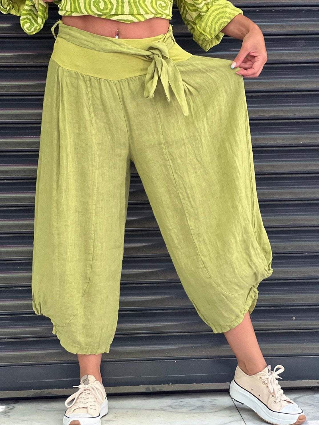 Beautifully Finished Pants in a Timeless Design