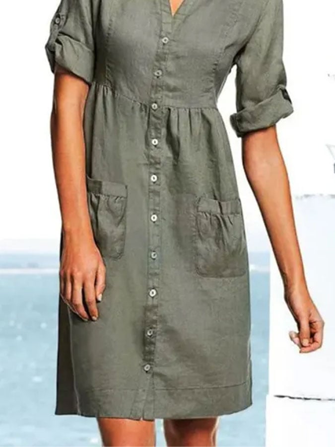 Classic Vintage Dress with a Flattering Fit
