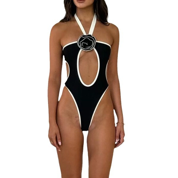 Beautifully Finished Garment in a Timeless Design