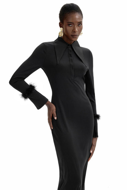 Beautifully Finished Dress in a Timeless Design