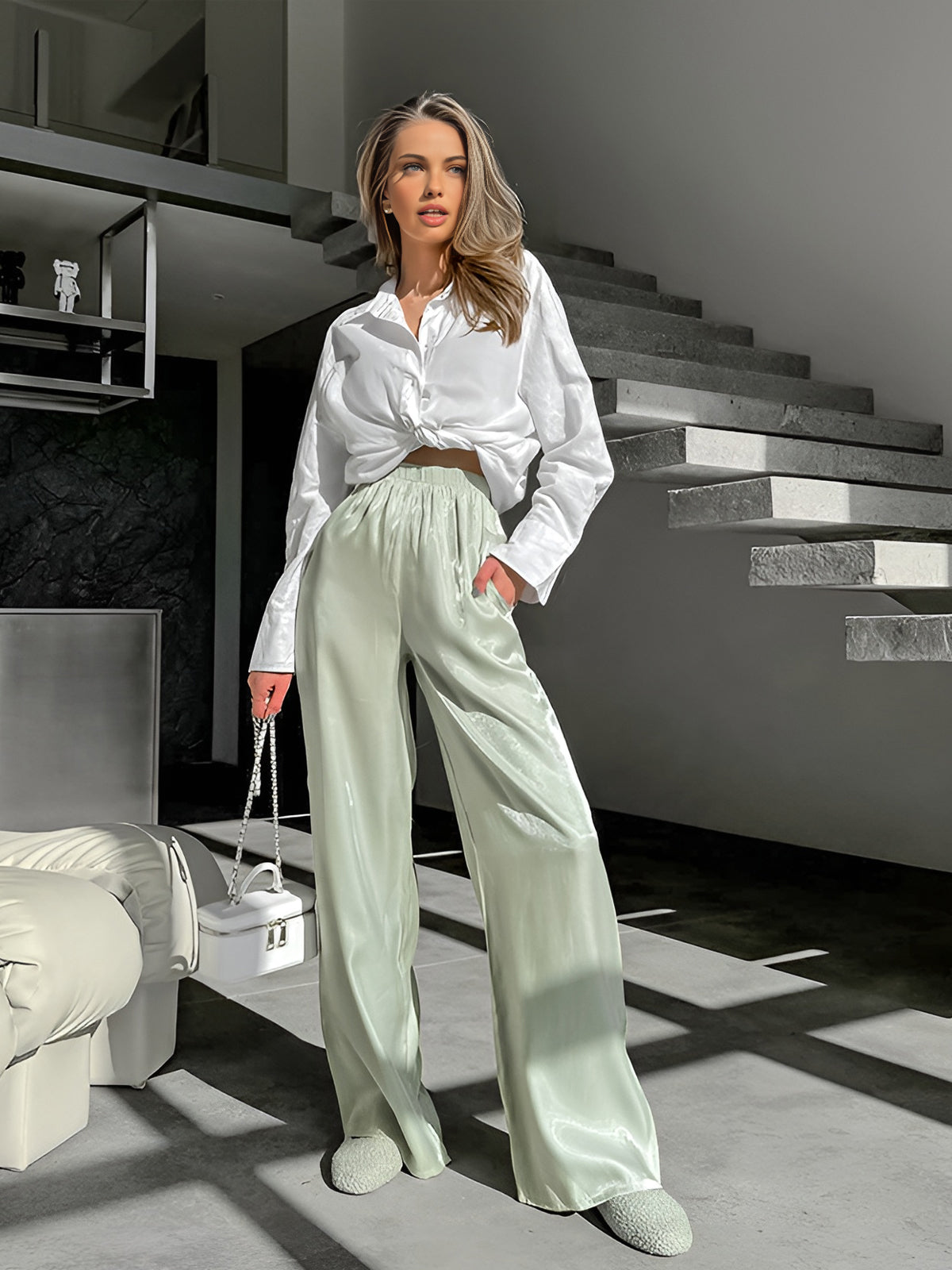 Elegantly Styled Pants for Everyday Wear