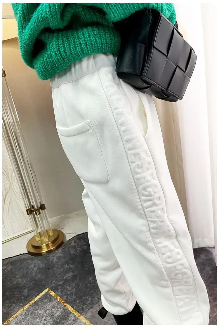 Beautifully Crafted Pants in a Classic Style