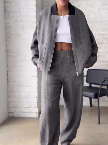 Effortlessly Elegant Jacket with a Timeless Design