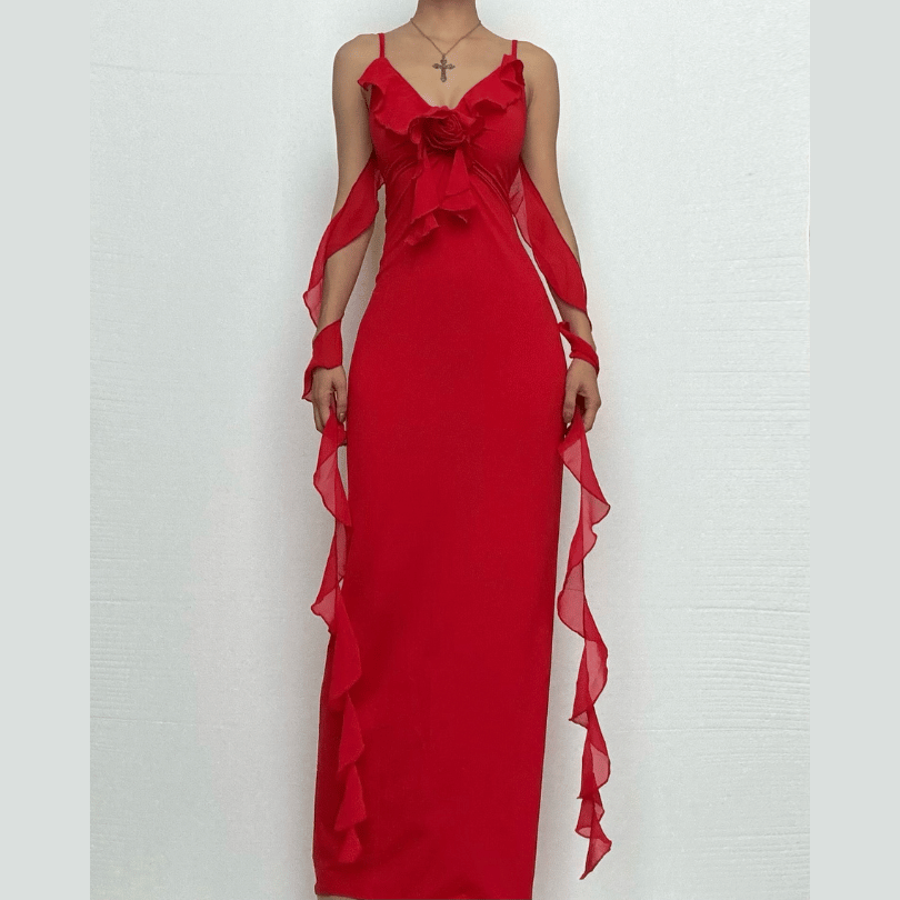 A Vintage Style Dress with Delicate Timeless Details