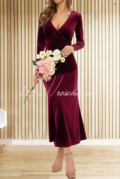 Classic Vintage & Enduringly Stylish Dress