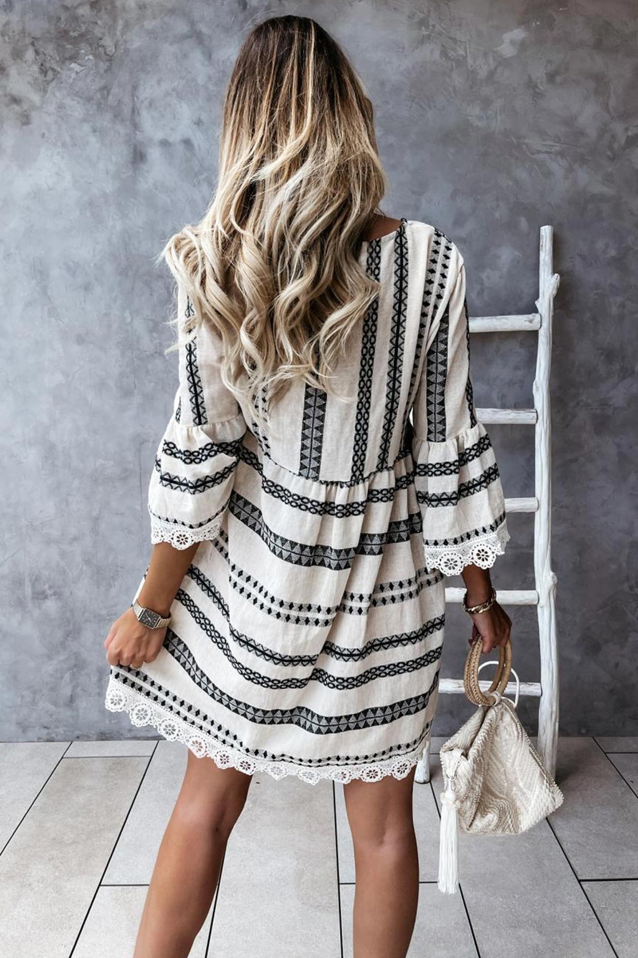 Sophisticated Dress with a Clean Classic Look