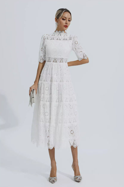 Classic Vintage Dress with a Flattering Fit