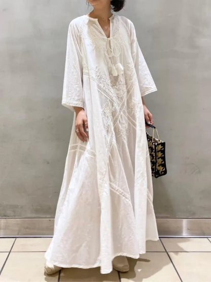Gracefully Styled Dress for Any Occasion