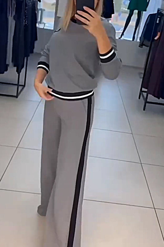 Sophisticated Pants with a Clean Classic Look