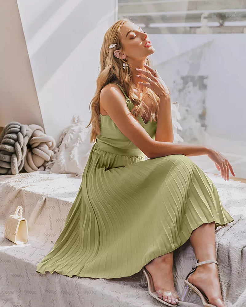 Polished Dress with an Effortless Classic Look