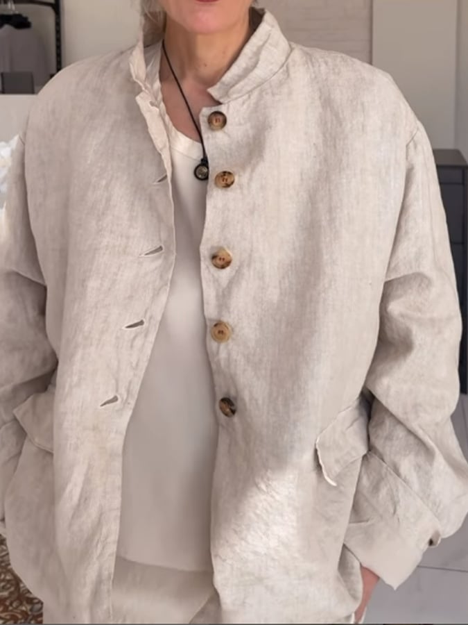 Polished Jacket with an Effortless Classic Look