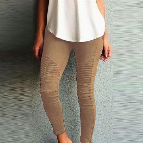 Classic Vintage Pants with a Flattering Fit