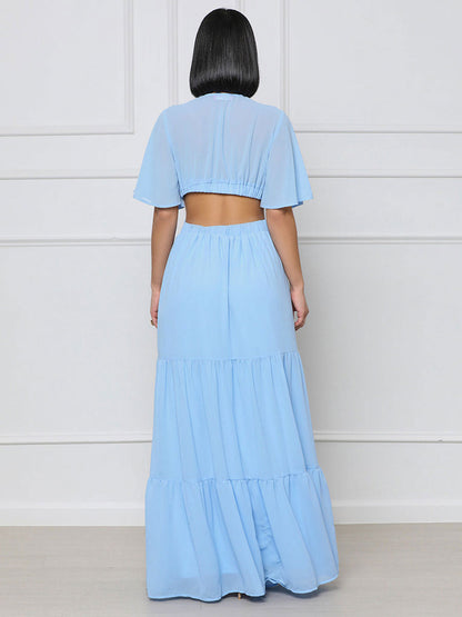 Effortlessly Elegant Dress with a Timeless Design