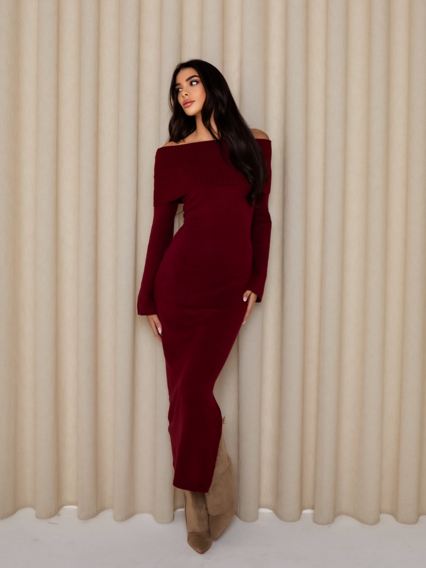 Sophisticated Dress with a Clean Classic Look