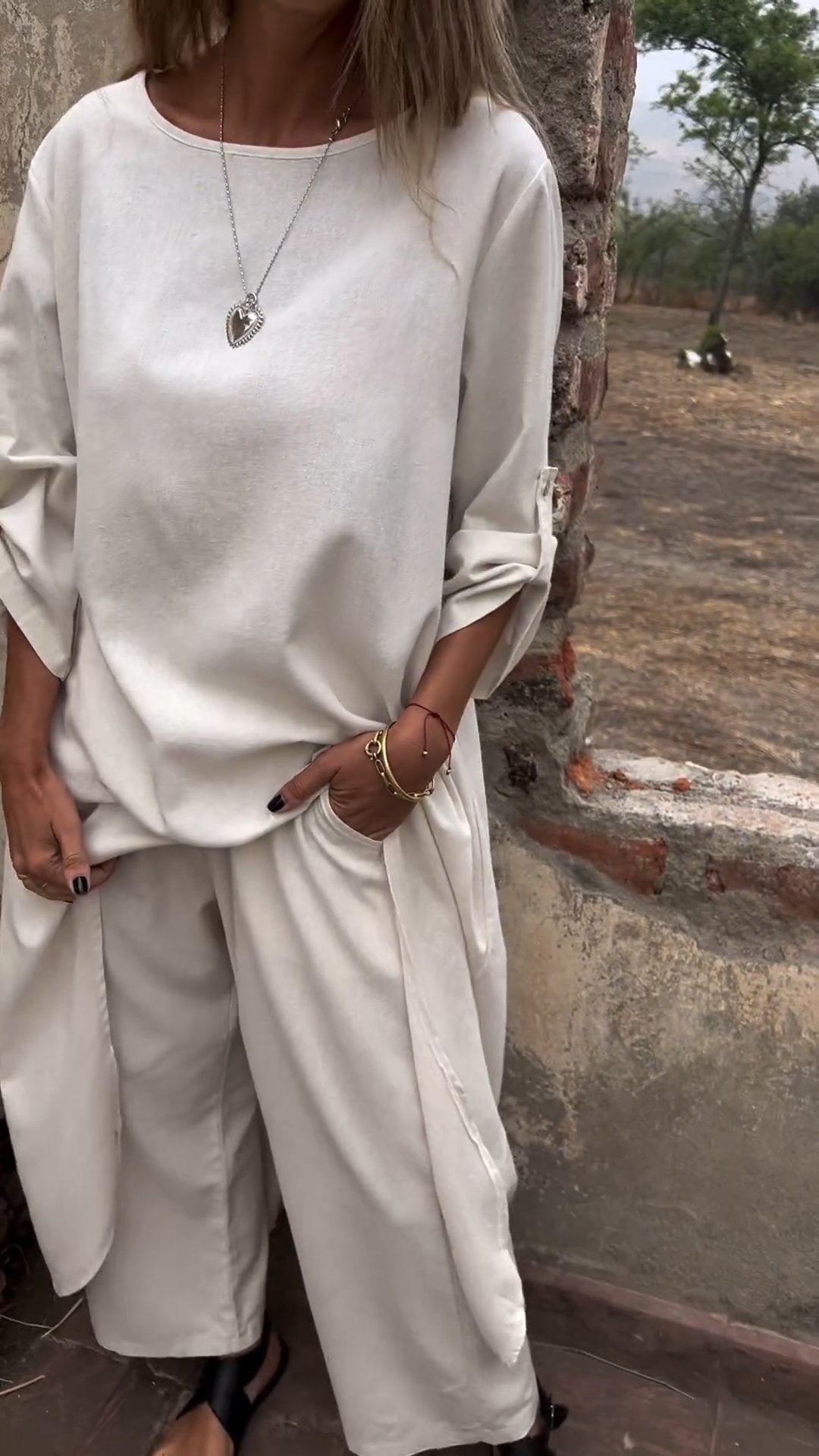 Well Tailored Garment with a Graceful Silhouette