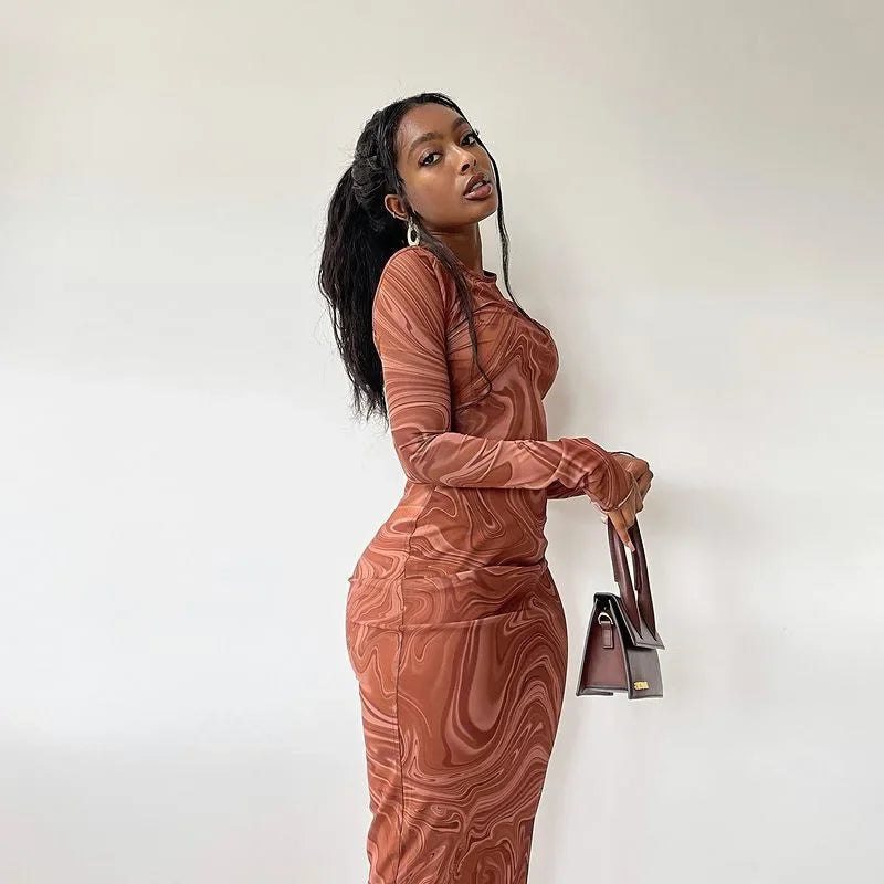 Effortlessly Elegant Dress with a Timeless Design