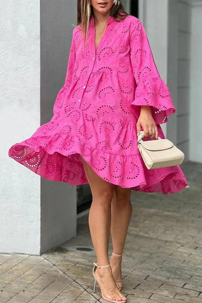 Beautifully Finished Dress in a Timeless Design