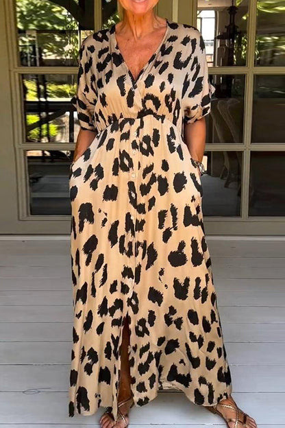 Effortlessly Elegant Dress with a Timeless Design