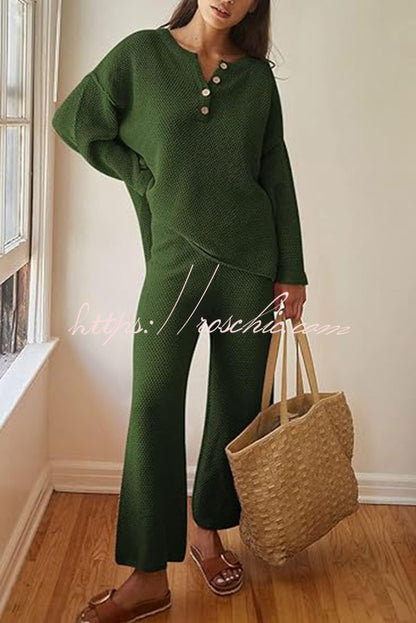 Classic Vintage & Enduringly Stylish Top