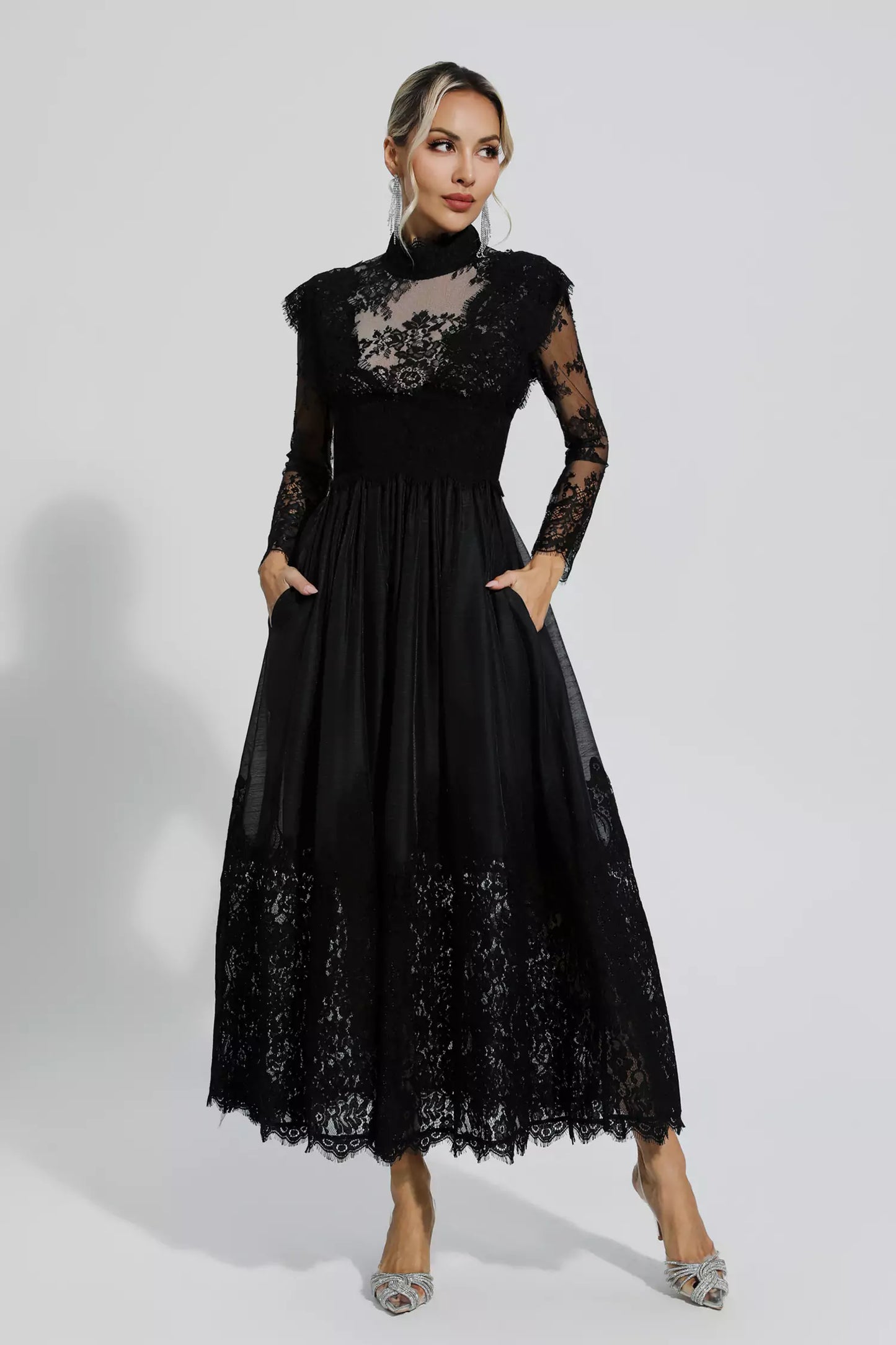 Gracefully Styled Dress for Any Occasion